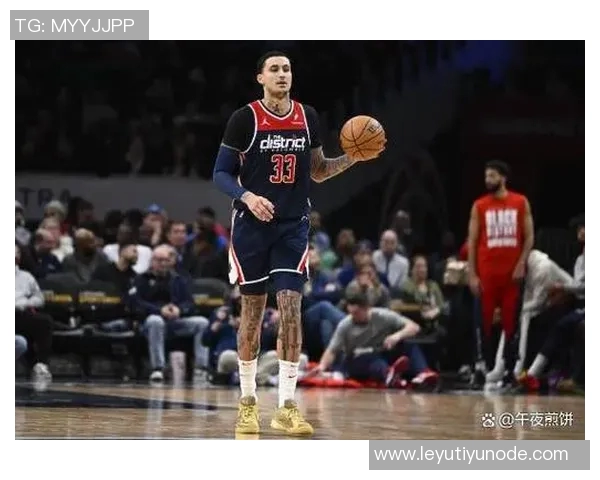 雄鹿客战猛龙库兹马左脚踝扭伤将缺席本场比赛 雄鹿客战猛龙库兹马左脚踝扭伤将缺席本场比赛