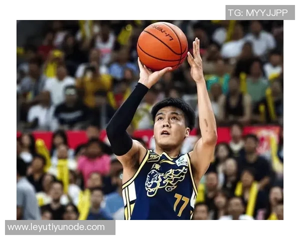 CBA自由球员新名单揭晓黄荣奇李安田宇恒卡米然引关注 CBA自由球员新名单揭晓黄荣奇李安田宇恒卡米然引关注