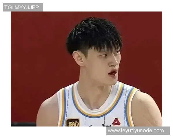 媒体人分析曾凡博健康状况对篮网留队的影响命运掌握在自己手中