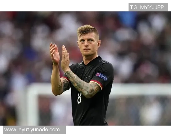 科隆19岁前锋马拉首次入选德国国家队大名单引发关注