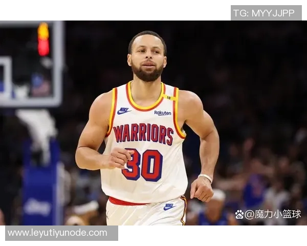 库里三分神话再续生涯单场9三分次数超越众星总和两次