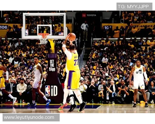 纳兹里德高效表现22分钟砍下22分12篮板助球队获胜 纳兹里德高效表现22分钟砍下22分12篮板助球队获胜