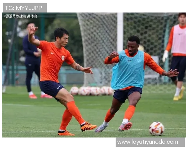 比塞克谈进攻渴望与球队胜利的重要性强调团队合作与进球的双重追求